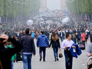 Moins de bébés, plus de décès : nous sommes 69,1 millions de Français grâce au solde migratoire