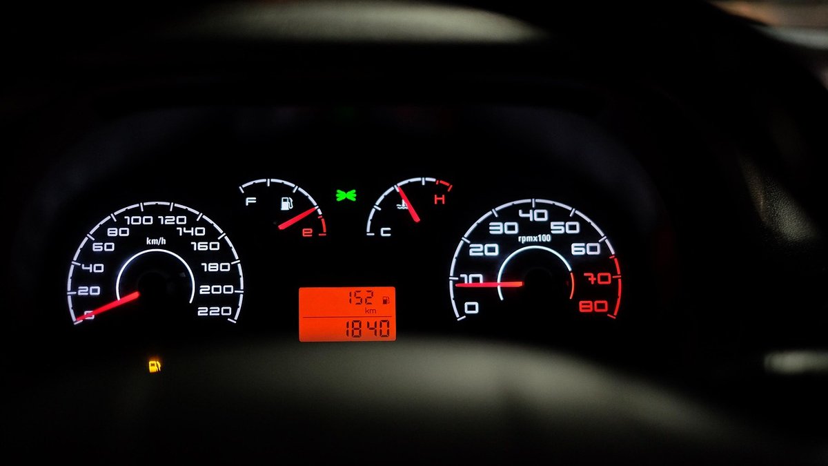 "Cumul maximal" : le jeune homme de 21 ans prend la voiture de sa mère… et réalise le (mauvais) carton plein