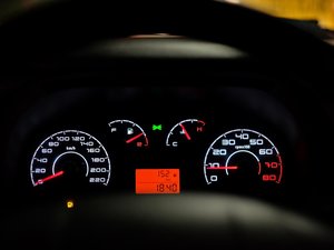 "Cumul maximal" : le jeune homme de 21 ans prend la voiture de sa mère... et réalise le (mauvais) carton plein