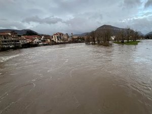 Crues imminentes dans le Sud-Aveyron : une vigilance jaune et des risques accrus de débordements du Tarn dès ce dimanche
