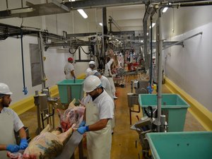 "Les biens collectifs ne seront pas dilapidés" : après la liquidation judiciaire, le matériel de l'abattoir de Saint-Affrique va-t-il être vendu aux enchères ?