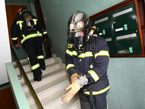 L'appartement du 5e étage s'effondre sur celui du dessous lors d'une soirée : au moins 19 blessés dont un grave à Paris
