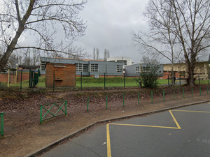 Sa fille est harcelée constamment, le père hors de lui va devant ce collège d'Occitanie et se dit prêt à "couper des têtes"