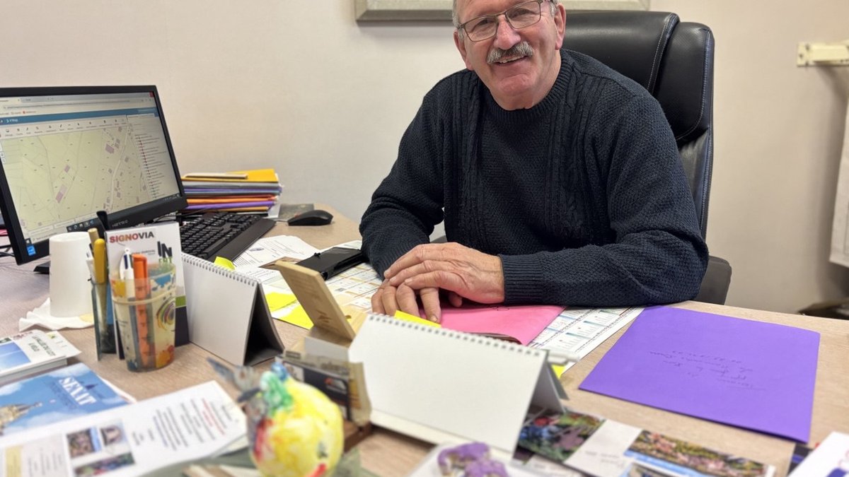 Municipales 2026 : "Ça va faire un vide", confie le maire sortant Roland Joffre qui passe le flambeau à Livinhac-le-Haut