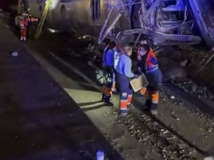 "L'impression que tout allait se disloquer" : au moins 21 morts et des dizaines de blessés après une collision entre deux trains en Espagne