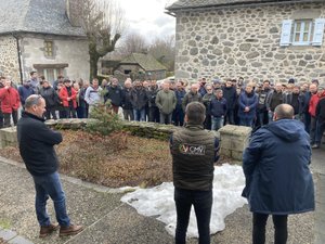 "Vous préférez envoyer en l'air la ruralité" : en Aveyron, une fermeture d'atelier qui "menace l'équilibre du village" et suscite la colère