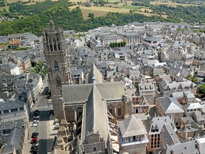 Peu de croissance, vieillissement de la population... Selon l'Insee, à quoi ressemblera la démographie de l'Aveyron en 2050 ?