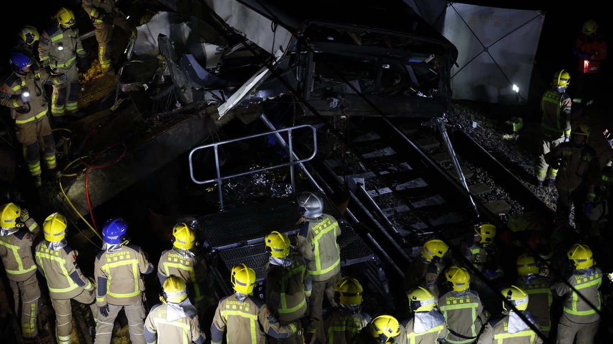 Deux jours après la catastrophe ferroviaire en Espagne, un train heurte les débris d’un mur de soutènement qui s’est effondré : au moins un mort et une trentaine de blessés