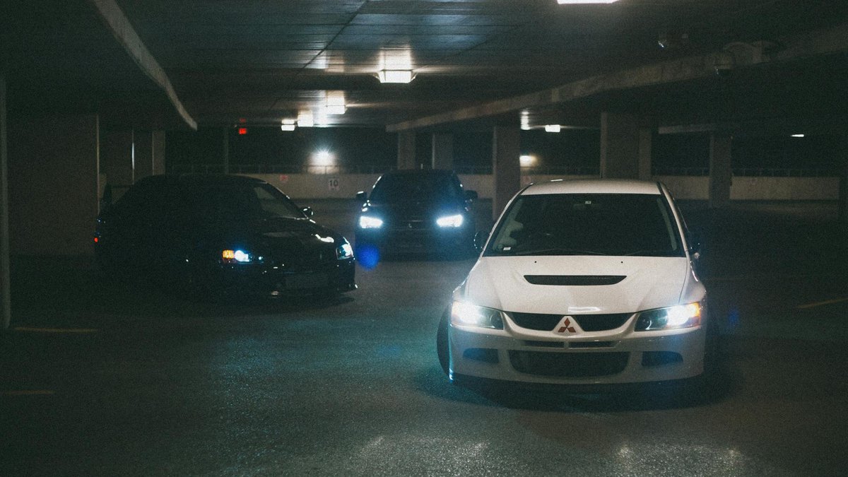 Ils voient trois voitures tous phares allumés devant chez eux et appellent la police, cinq jeunes en prison pour tentative d’assassinat