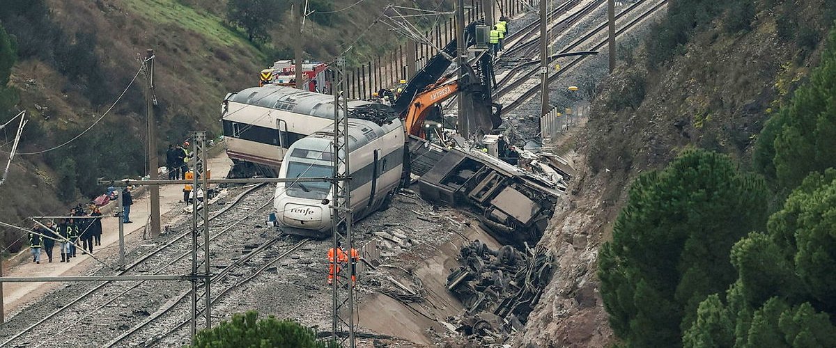 Accident de train en Espagne : le rail était déjà endommagé avant la catastrophe en Andalousie qui a fait 45 morts