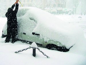 VIDÉO. Il y a vingt ans, Rodez et l'Aveyron étaient ensevelis sous un mètre de neige : retour dans le passé en images