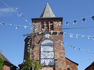 La fête de village dégénère : deux étudiants condamnés pour une violente rixe en Aveyron