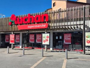 Alliance Auchan-Les Mousquetaires : un supermarché de l'Aveyron mis en vente avec des incertitudes pour son avenir