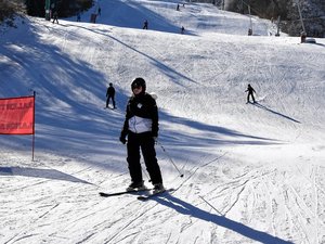 Ski : la neige est là, les domaines skiables sont entièrement ouverts sur l'Aubrac, voici où skier ce week-end