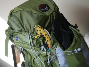 "N'importe qui aurait pu repartir avec" : il attendait la livraison d'un sac à dos, le particulier reçoit par erreur un colis destiné à l'hôpital