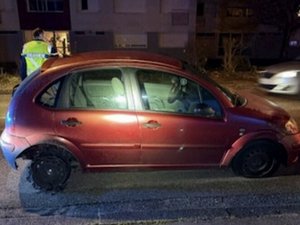 Le champion du jour : il vole une voiture et tente d'échapper aux gendarmes avec trois pneus crevés