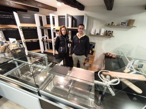 Quelqu'un "prend la main sur le compteur électrique" : à la Boulangerie de la cathédrale de Rodez, étals vides et moral en berne