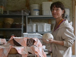 "Faire revivre un petit morceau d'Aveyron avec nos mains et nos coeurs !" : à Pruines, la ferme du Poujol renaît et un fournil rural voit le jour