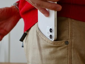 "Nous devons protéger une concurrence effective" : pourquoi l'Union européenne pourrait prendre des "mesures provisoires" contre Meta ?