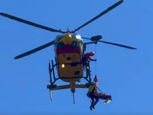 Le filin qui les reliait à l'hélicoptère s'est rompu : ce que l'on sait de la chute mortelle d'un pompier et d'une médecin au cours d'un exercice