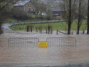 Inondations, éboulements, au moins 36 routes fermées en Aveyron après le passage de la tempête Nils, le point sur la circulation
