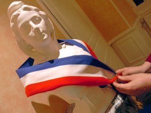 DÉCRYPTAGE. Municipales 2026 : "C'est un véritable marasme..." La DGF, un sujet de discorde entre les communes et l'État