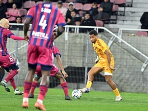 Football : "On a les barrages en tête !", le buteur de Rodez Taïryk Arconte rejoue le coup des grosses ambitions