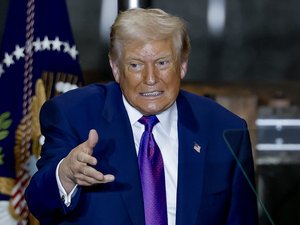 Une claque pour Donald Trump : la Cour suprême des Etats-Unis juge illégale la quasi totalité des droits de douane imposés par le président