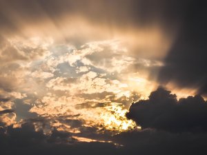 Après la succession de tempêtes, le beau temps revient : du soleil et jusqu'à 25°C attendus la semaine prochaine