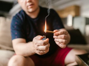 Convoqué parce qu'il fumait des valises de cannabis dans sa chambre, il disparaît du tribunal avant d'être condamné à 8 ans de prison