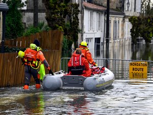 Intempéries : quand les embarcations des Sauveteurs en Mer interviennent au beau milieu des terres