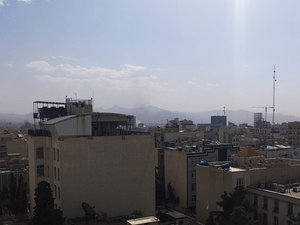 Israël dit avoir lancé "une frappe préventive" sur l'Iran : sirènes, espaces aériens, rôle des États-Unis... ce que l'on sait, ce samedi matin