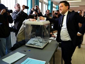 Municipales 2026 : percée du RN, suspense à Lille et Lyon la gauche résiste malgré ses divisions