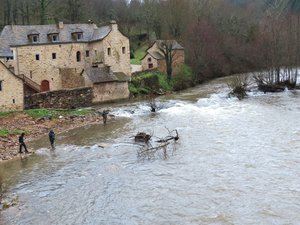 Ouverture de la truite : premiers frissons pour les pêcheurs en Aveyron !