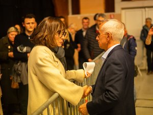 Municipales 2026 : l'abstention des jeunes a-t-elle favorisé Christophe Saint-Pierre à Millau ?