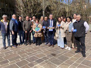 "Nous offrirons 500 ¬, 800 ¬, 1 000 ¬ pour les enfants..." : à Rodez, la nouvelle promesse de Christian Teyssèdre met le feu aux poudres à 48 heures du second tour des élections municipales