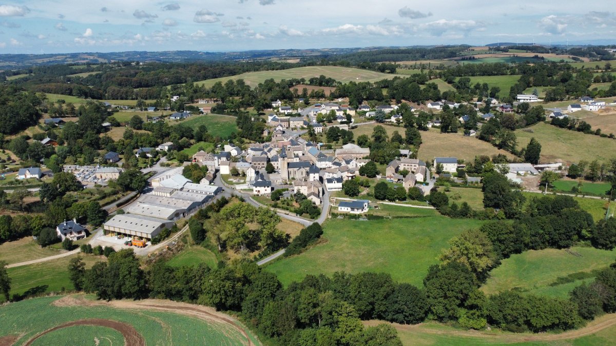 Municipales 2026 en Aveyron :  peine lus et appels  siger au conseil  municipal, trois candidats d'une mme liste dmissionnent -  centrepresseaveyron.fr