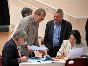 Municipales 2026 : "Le plus dur reste désormais à faire", à Réquista, Michel Laurens prend la suite de Michel Causse pour 39 voix