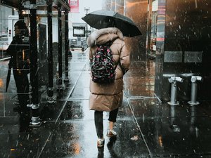 CARTES. Météo : pluies, vent, neige et thermomètre en baisse, les giboulées s'installent sur la France et l'Aveyron