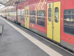 Un "drame si l'enfant s'était approchée des voies": ils prennent le train et oublient leur fille de 3 ans sur le quai de la gare