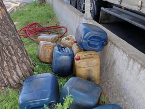 Explosion du prix des carburants : en Occitanie, quand des chauffeurs routiers siphonnent d'autres chauffeurs routiers