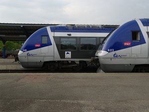 Un TER prend feu en Isère : les passagers cassent les vitres pour survivre aux fumées qui se propageaient dans les compartiments