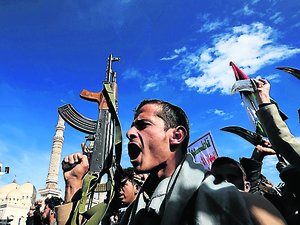 Guerre au Moyen-Orient : pourquoi l'intervention des Houthis dans le conflit complique encore la donne ?