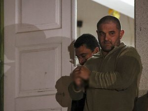 "C'est le pays où il y a le moins d'effectifs de police"... En 2022 déjà, Cédric Prizzon expliquait son choix de fuir au Portugal