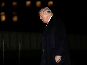 Guerre au Moyen-Orient : "La France a été très peu aidante, les États-Unis s'en souviendront", Donald Trump lui reproche d'avoir interdit le survol de son territoire