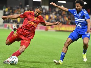 Football : à Rodez, Loni Laurent change de dimension