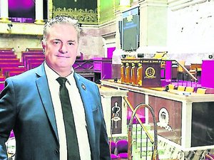 ENTRERIEN. Affaire Cédric Prizzon : la lutte contre les violences faites aux femmes est "un effet d'annonce", l'exemple espagnol du député de l'Aveyron Laurent Alexandre