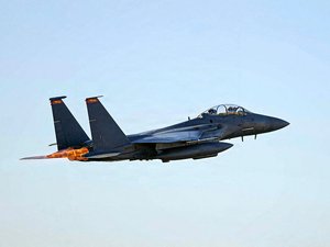 Guerre au Moyen-Orient : blessé mais "sain et sauf", le deuxième pilote américain secouru en Iran