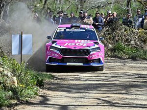 Automobile : exploit historique de Sarah Rumeau, qui remporte le rallye Terre des Causses