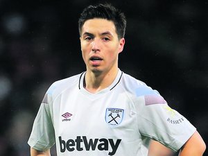 Pourquoi l'ex joueur de l'équipe de France de football, Samir Nasri est-il soupçonné de fraude fiscale ?